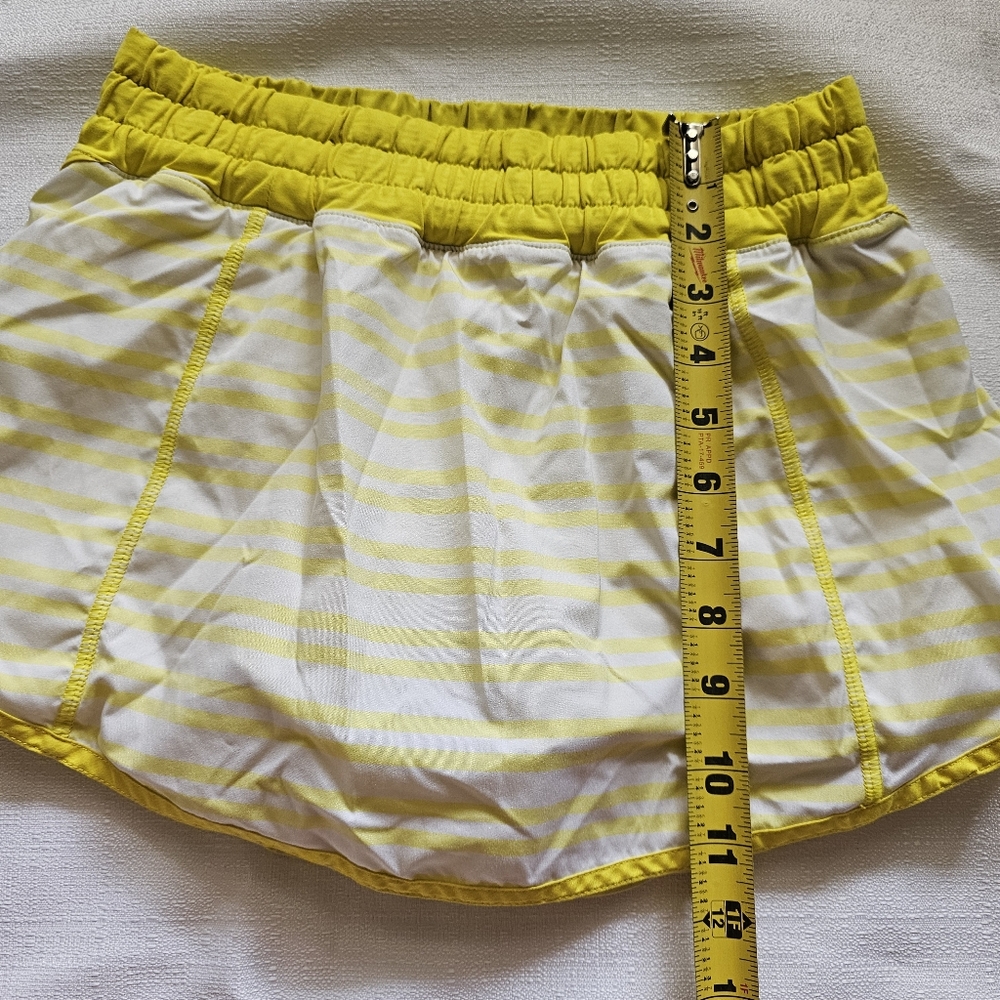 Lululemon Womens Run Trackโ Attack Skirt Skort Size 4 - Picture 11 of 12